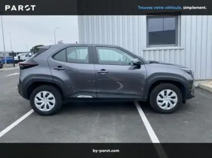 Photo 25 Toyota Yaris 116h Dynamic MY22