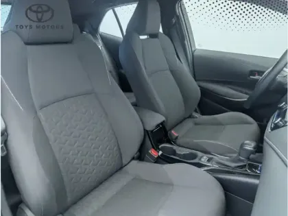 Photo 11 Toyota Corolla Hybride 122h Dynamic