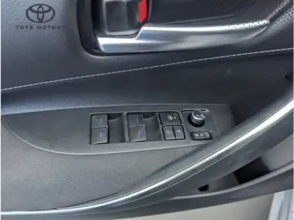 Photo 14 Toyota Corolla Hybride 122h Dynamic