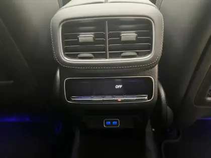 Photo 27 Mercedes Classe E AMG 53 Hybride 4MATIC+ Mercede