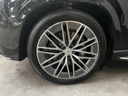 Photo 8 Mercedes Classe E AMG 53 Hybride 4MATIC+ Mercede