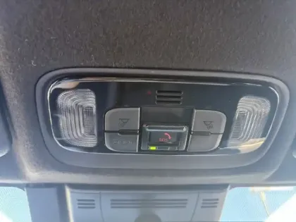 Photo 18 Toyota Yaris Hybride 1.5 HYBRID 130H DESIGN AUTO 2WD