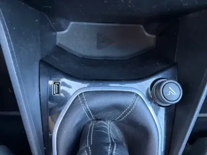 Photo 21 Ford Fiesta 1.0 EcoBoost 100ch Stop&Start Titanium 5p