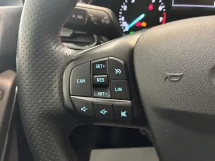 Photo 16 Ford Fiesta Gén. V Ph1 Evo ST-Line 5