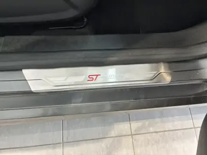 Photo 27 Ford Fiesta Gén. V Ph1 Evo ST-Line 5