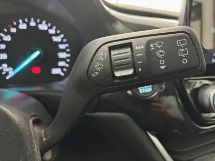 Photo 17 Ford Fiesta Gén. V Ph1 Evo ST-Line 5