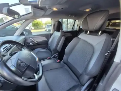 Photo 18 Citroën C4 Picasso PureTech 130 S&S EAT8 Business +