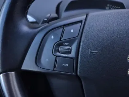 Photo 9 Citroën C4 Picasso PureTech 130 S&S EAT8 Business +