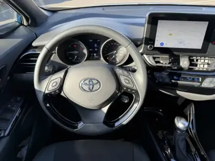 Photo 12 Toyota C-HR 1.8 Hybride 122 Design
