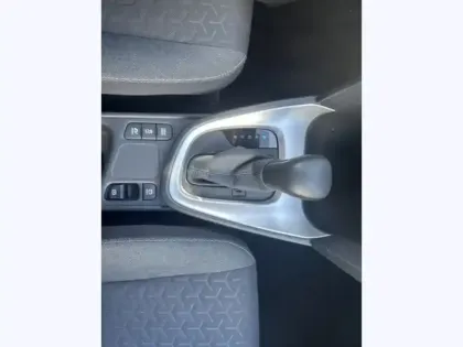 Photo 21 Toyota Yaris Hybride 116h design