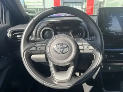 Photo 15 Toyota Yaris Hybride 116h design