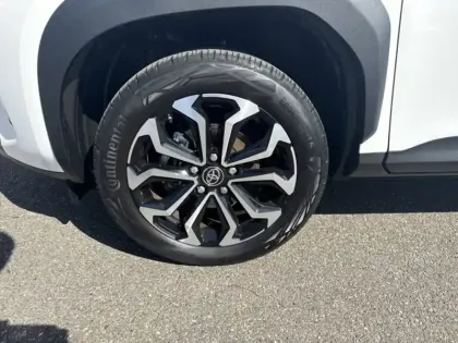 Photo 8 Toyota Yaris Hybride 116h Design pack