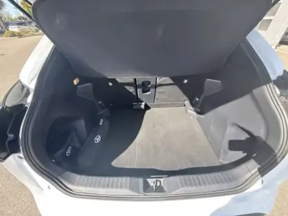 Photo 9 Toyota Yaris Hybride 116h Design pack