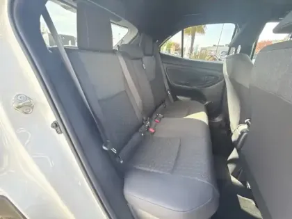 Photo 12 Toyota Yaris Hybride 116h Design pack