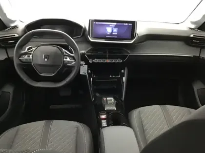 Photo 12 Peugeot 208 Nouvelle Hybrid 136 e-DCS6 Allure