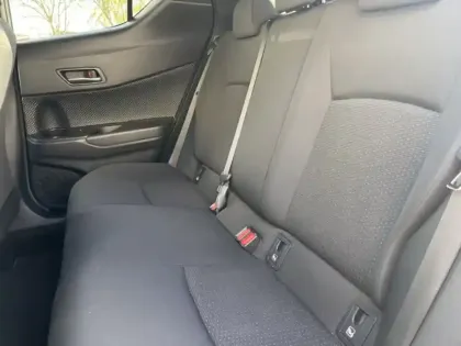 Photo 10 Toyota C-HR 1.8 HYBRIDE 122 DESIGN