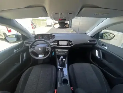 Photo 5 Peugeot 308 II BlueHDi 130 S&S Active Business