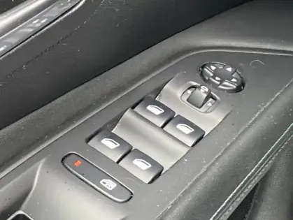 Photo 14 Peugeot 3008 II PureTech 130 S&S EAT8 Allure