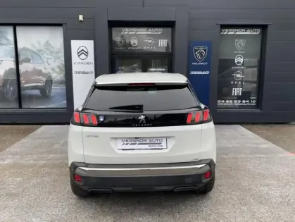 Photo 23 Peugeot 3008 II PureTech 130 S&S EAT8 Allure