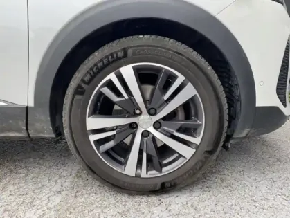 Photo 19 Peugeot 3008 II PureTech 130 S&S EAT8 Allure