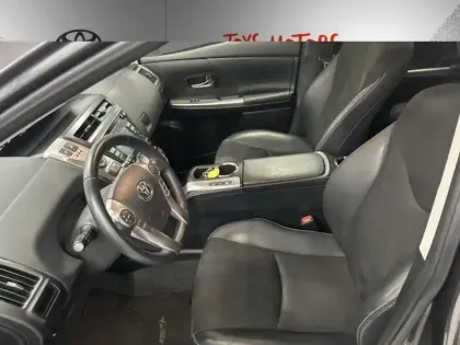 Photo 12 Toyota Prius 136h Lounge