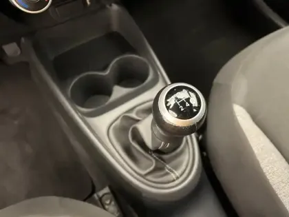 Photo 9 Toyota Aygo Gén. I Ph1 Dynamic 5