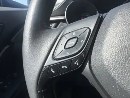 Photo 17 Toyota C-HR 122h Dynamic Business