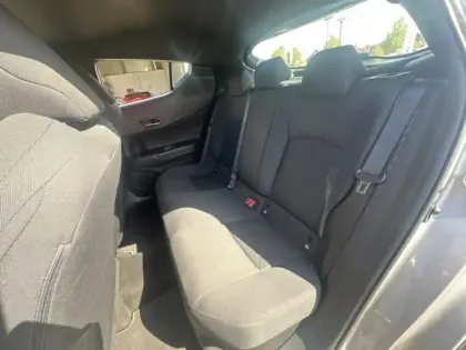 Photo 13 Toyota C-HR 122h Dynamic Business