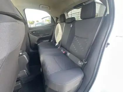 Photo 13 Toyota Yaris Hybride 116h Design