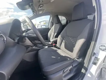 Photo 14 Toyota Yaris Hybride 116h Design