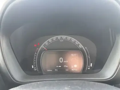 Photo 15 Toyota Aygo 1.0 VVT-i 72 Dynamic