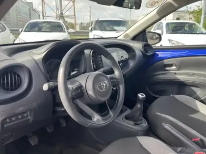 Photo 11 Toyota Aygo 1.0 VVT-i 72 Dynamic