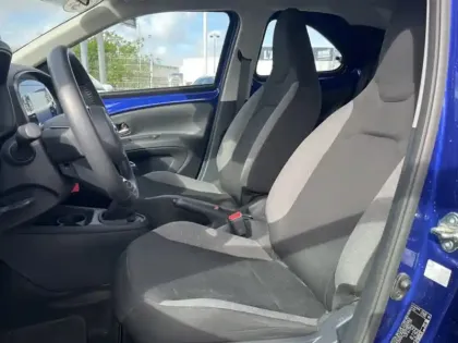 Photo 10 Toyota Aygo 1.0 VVT-i 72 Dynamic