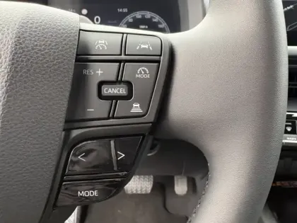 Photo 7 Toyota C-HR Gén. II Ph1 Graphic 5