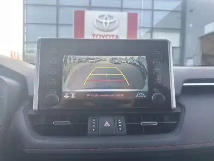 Photo 19 Toyota Rav4 Gén. V Ph1 Design Business 5