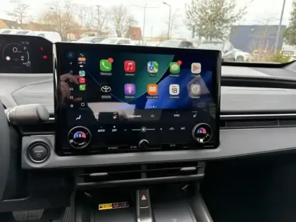 Photo 11 Toyota C-HR Design Grande Autonomie 77 kWh 224ch +