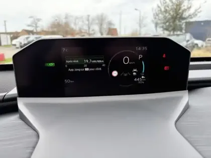 Photo 10 Toyota C-HR Design Grande Autonomie 77 kWh 224ch +