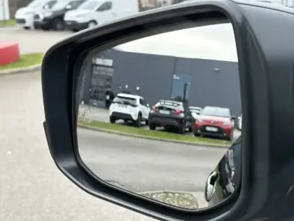 Photo 8 Toyota C-HR Design Grande Autonomie 77 kWh 224ch +