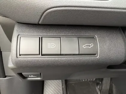 Photo 9 Toyota C-HR Design Grande Autonomie 77 kWh 224ch +