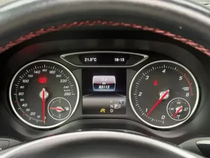 Photo 17 Mercedes Classe B 180 d Fascination