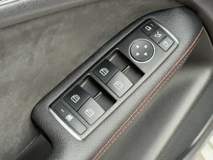 Photo 24 Mercedes Classe B 180 d Fascination