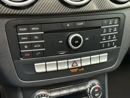 Photo 25 Mercedes Classe B 180 d Fascination