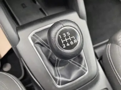 Photo 7 Ford Focus 1.0 Flexifuel mHEV 125ch Titanium X Business