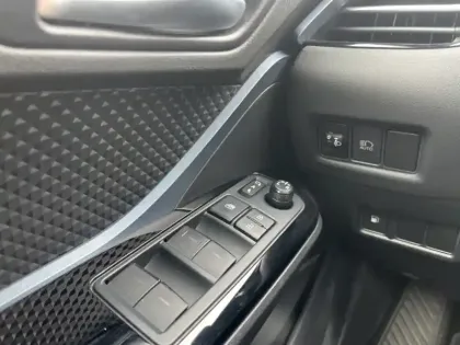 Photo 13 Toyota C-HR 122h Edition