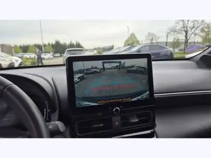 Photo 12 Toyota Yaris Hybride 1.5 HYBRID 130H DESIGN