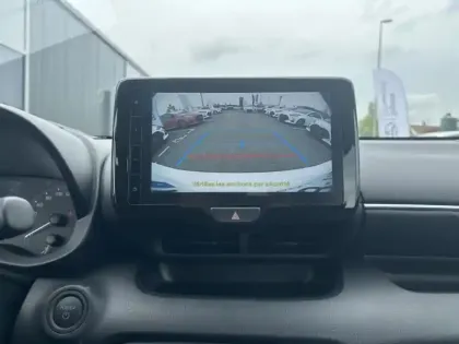 Photo 8 Toyota Yaris Hybride 116h Dynamic