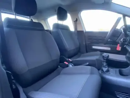 Photo 24 Citroën C3 III BlueHDi 100 BVM PLUS