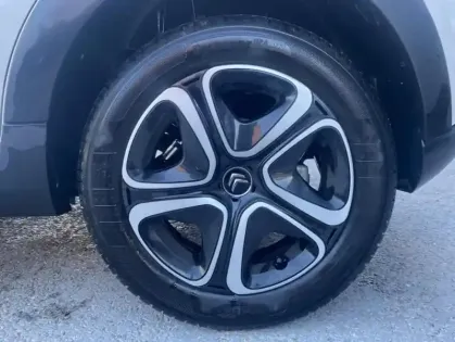 Photo 27 Citroën C3 III BlueHDi 100 BVM PLUS