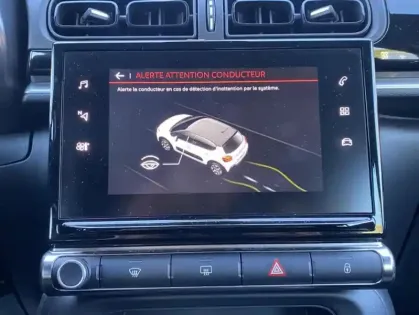 Photo 22 Citroën C3 III BlueHDi 100 BVM PLUS