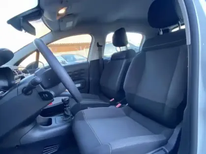 Photo 14 Citroën C3 III BlueHDi 100 BVM PLUS